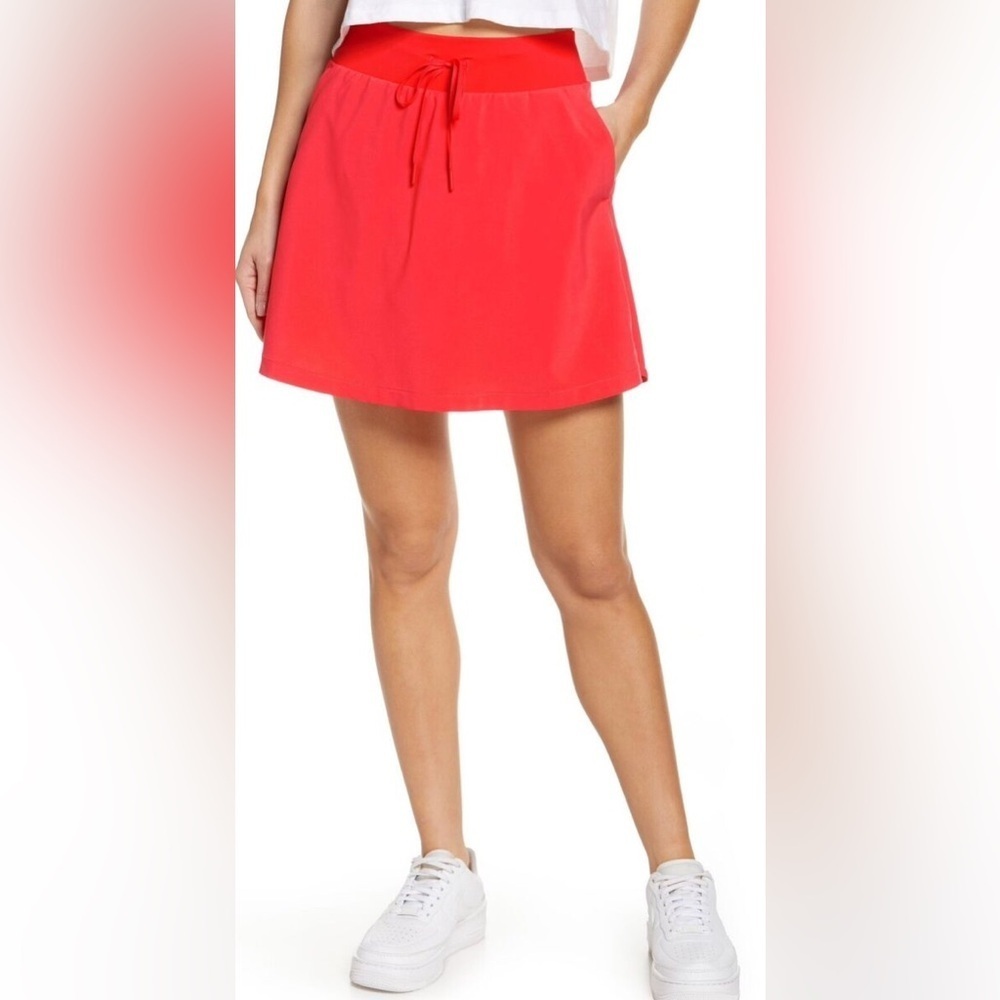 Zella All Day Performance Skort Size S Red Hibiscus Coral